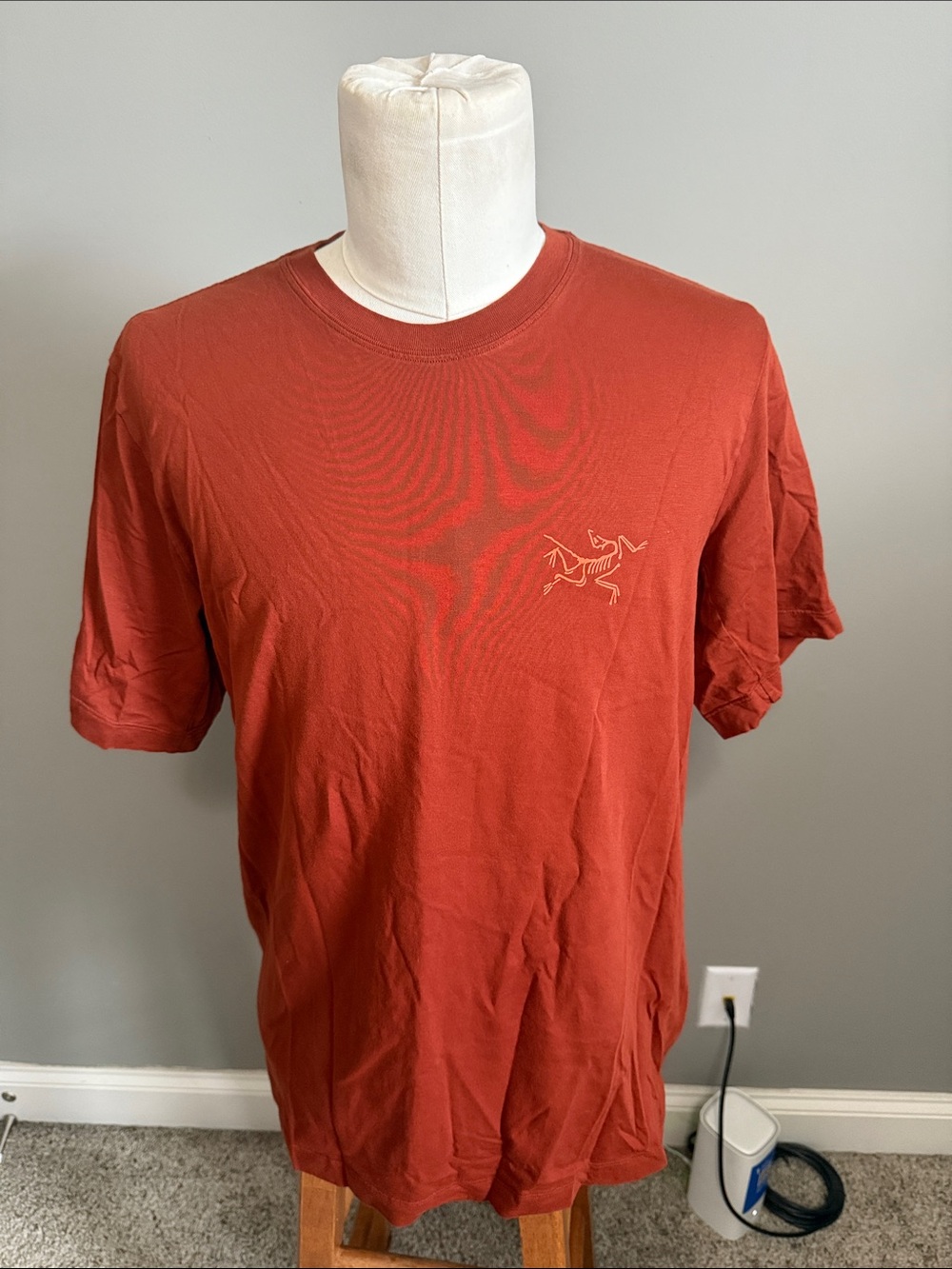 Arc'teryx - Men's Short-Sleeve Printed Crew T-Shirt in Rust Red - Large